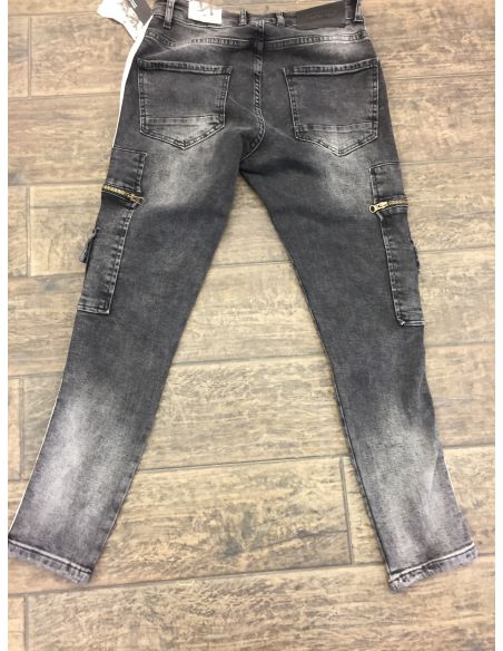 Men's denim black and white jeans with pockets