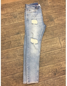 Men's light blue denim jeans