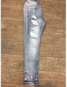 Erkekler mavi ve çok renkli denim kot