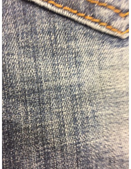 Short en jean bleu pour hommes avec abat-jour blanc