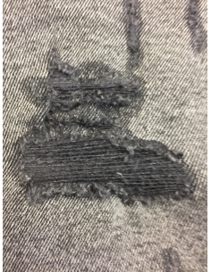 Short en jean noir et blanc pour homme 2