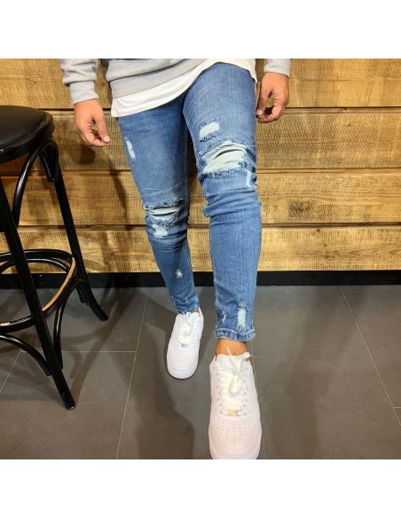 Men's trendy Blue Jeans with cuts