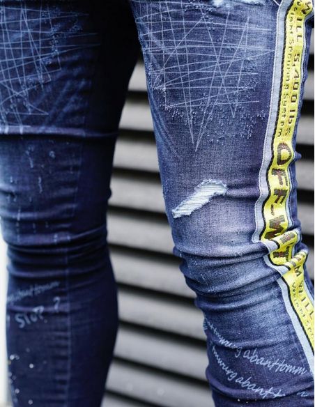 Jeans distressed for men