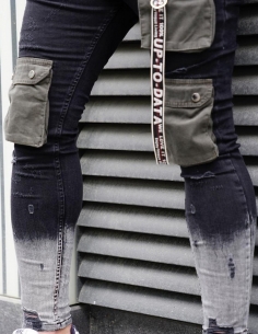 Jeans distressed for men...