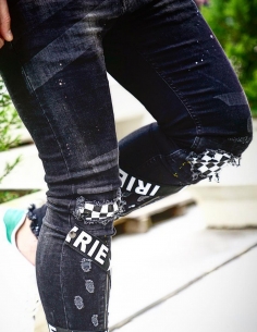 Jeans distressed for men...