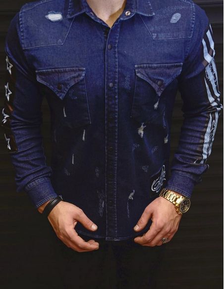 Jean jacket for men distressed and logo  Model 3