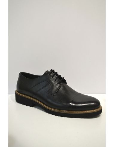 Black Leather Sneaker comfort
