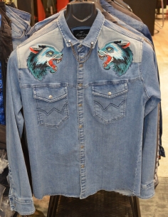 Shirt jeans for men distressed and logo  Model 3