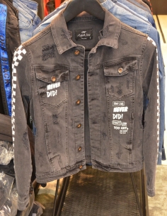 Jean jacket for men distressed and logo  Model 2